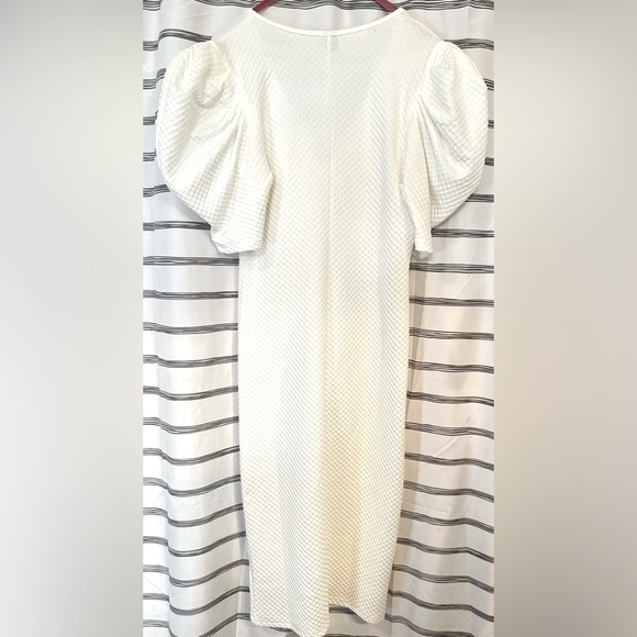 SHEIN Puff Sleeve Solid Ruched Bodycon Dress. Like New Size 0XL - Picture 2 of 3